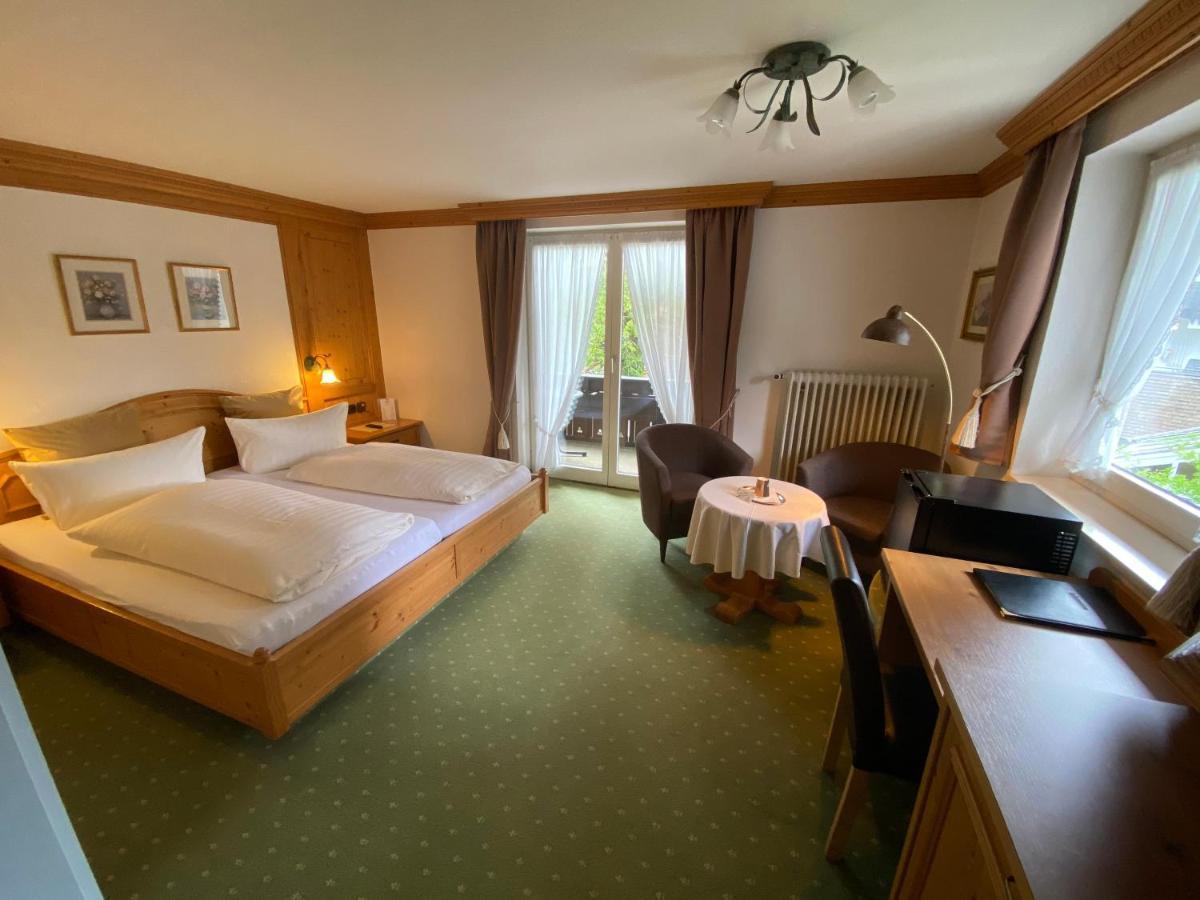אוברשטאופן Kur- Und Ferienhotel Haser מראה חיצוני תמונה