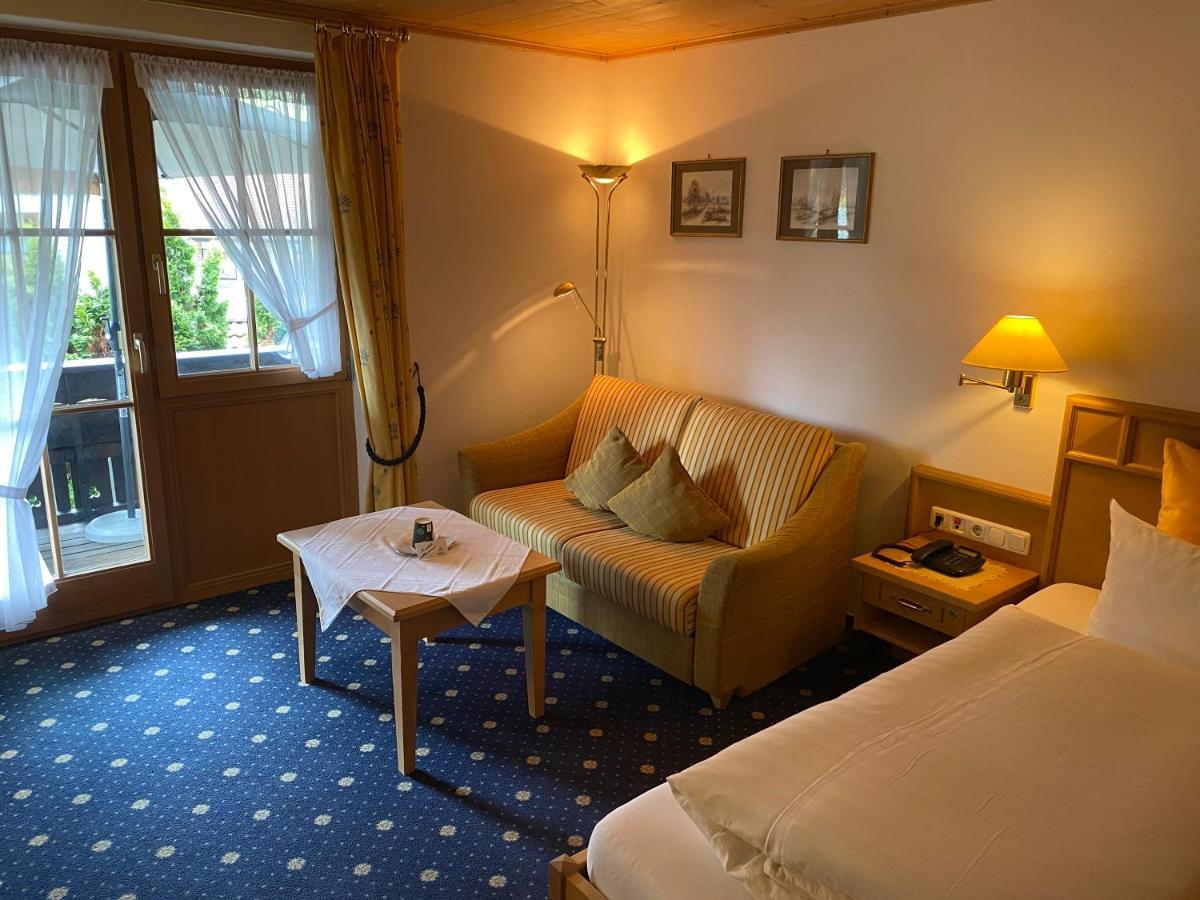 אוברשטאופן Kur- Und Ferienhotel Haser מראה חיצוני תמונה