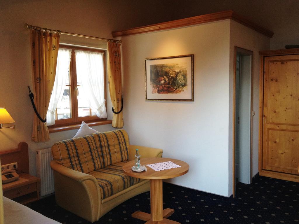 אוברשטאופן Kur- Und Ferienhotel Haser מראה חיצוני תמונה